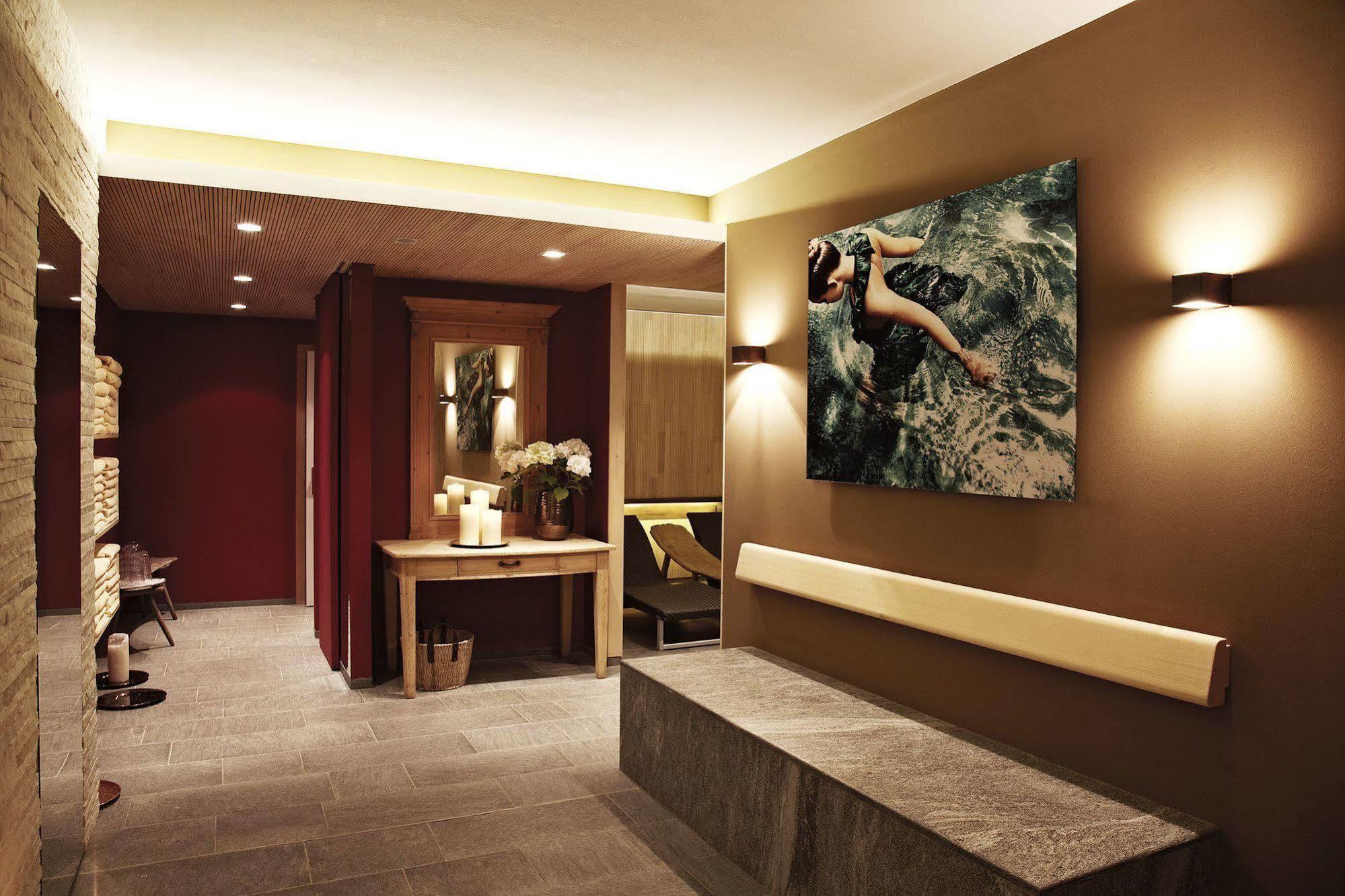 Goldene Rose Karthaus A Member Of Small Luxury Hotels Of The World Сеналес Экстерьер фото